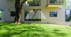 0054 DUPLEX EN LAMBARE, BARRIO PARQUES DEL YACHT