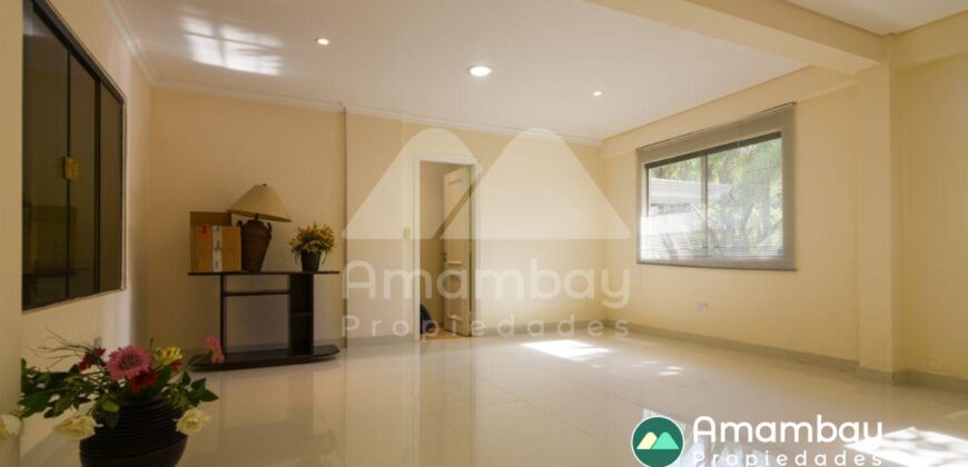 0127 RESIDENCIA EN LAMBARÉ, ZONA YACHT Y GOLF CLUB