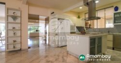 0127 RESIDENCIA EN LAMBARÉ, ZONA YACHT Y GOLF CLUB