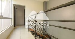 0054 DUPLEX EN LAMBARE, BARRIO PARQUES DEL YACHT