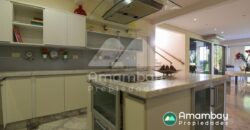 0127 RESIDENCIA EN LAMBARÉ, ZONA YACHT Y GOLF CLUB