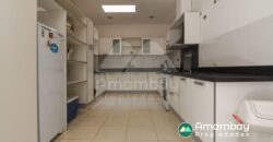 0127 RESIDENCIA EN LAMBARÉ, ZONA YACHT Y GOLF CLUB