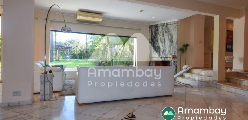 0127 RESIDENCIA EN LAMBARÉ, ZONA YACHT Y GOLF CLUB