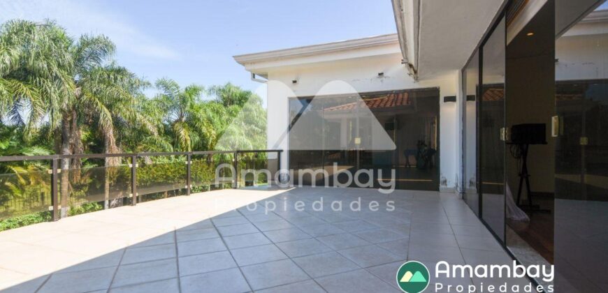 0127 RESIDENCIA EN LAMBARÉ, ZONA YACHT Y GOLF CLUB