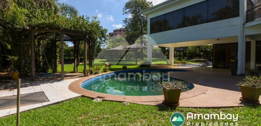 0127 RESIDENCIA EN LAMBARÉ, ZONA YACHT Y GOLF CLUB