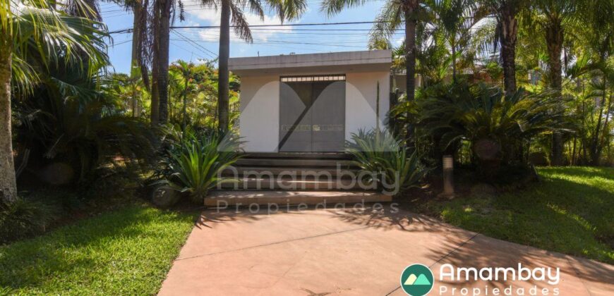 0127 RESIDENCIA EN LAMBARÉ, ZONA YACHT Y GOLF CLUB