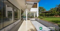 0127 RESIDENCIA EN LAMBARÉ, ZONA YACHT Y GOLF CLUB