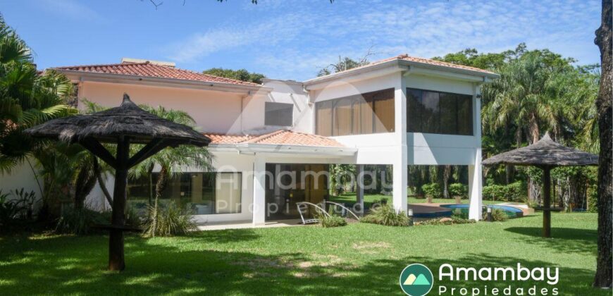 0127 RESIDENCIA EN LAMBARÉ, ZONA YACHT Y GOLF CLUB