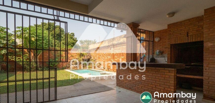 0392 RESIDENCIA EN BARRIO CARMELITAS, ZONA AVDA. SAN MARTÍN