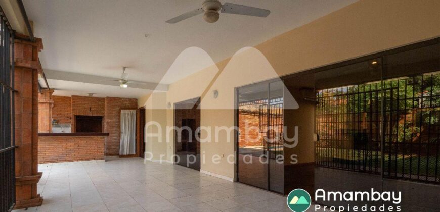 0392 RESIDENCIA EN BARRIO CARMELITAS, ZONA AVDA. SAN MARTÍN