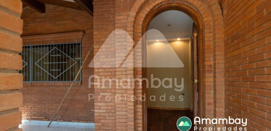 0392 RESIDENCIA EN BARRIO CARMELITAS, ZONA AVDA. SAN MARTÍN