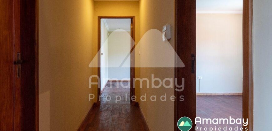 0392 RESIDENCIA EN BARRIO CARMELITAS, ZONA AVDA. SAN MARTÍN