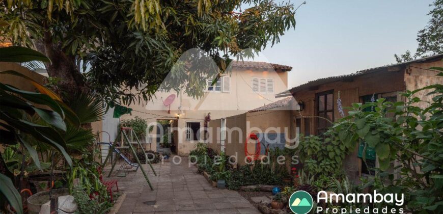 0391 CASA EN BARRIO SAJONIA, ZONA PARROQUIA VIRGEN DE FÁTIMA