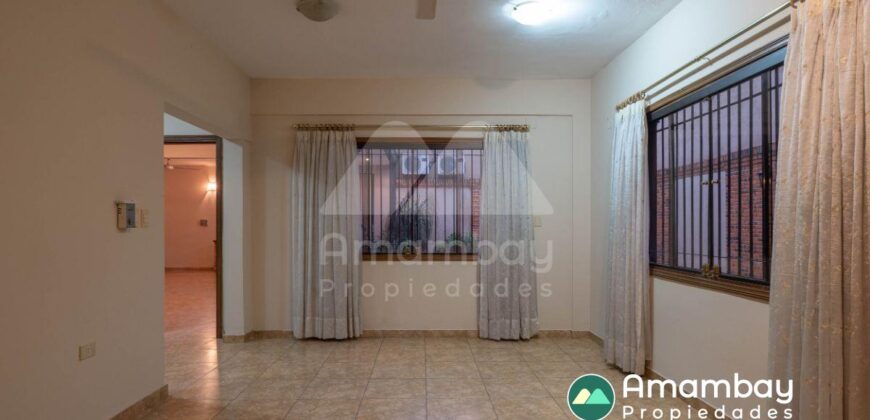 0414 RESIDENCIA EN BARRIO LAS MERCEDES, ZONA AVDA. ESPAÑA