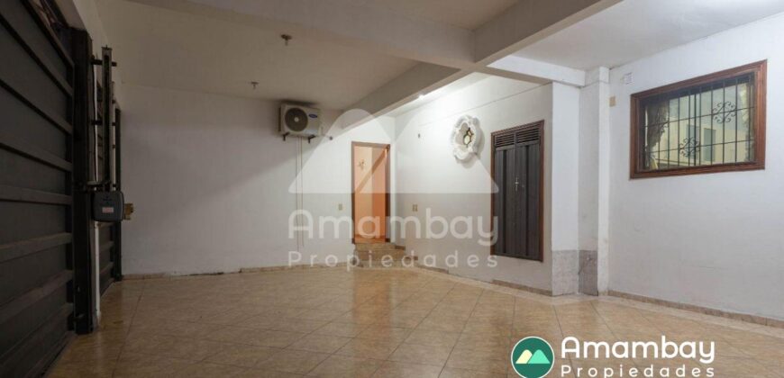 0414 RESIDENCIA EN BARRIO LAS MERCEDES, ZONA AVDA. ESPAÑA