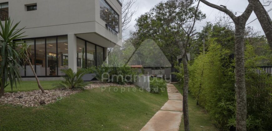 0496 RESIDENCIA A ESTRENAR EN SAN BERNARDINO, ZONA AVDA. GUILLERMO NAUMANN 